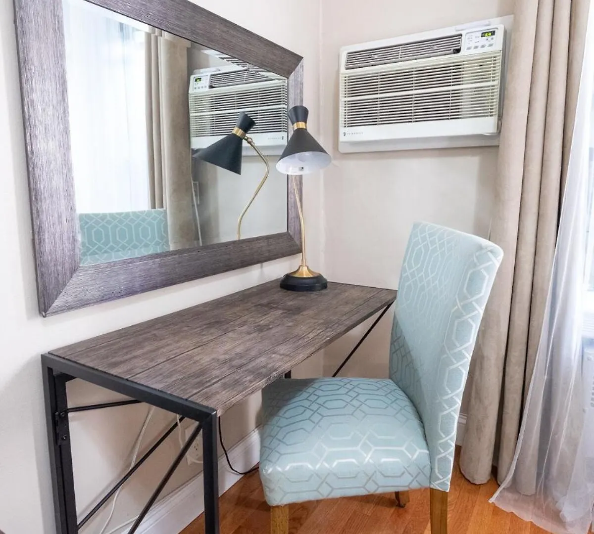 Studio Close To Central Park, Lenox Hill & Ny Presbyterian نيو يورك شقة