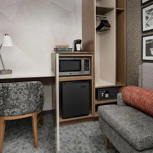 Hotel Springhill By Marriott Queens, New York